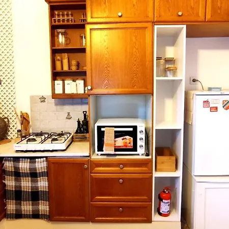 ヴィラ Central, Stylish, 2br, 2bathr, Fast Wifi, Fr-parking, Terrace & Garden